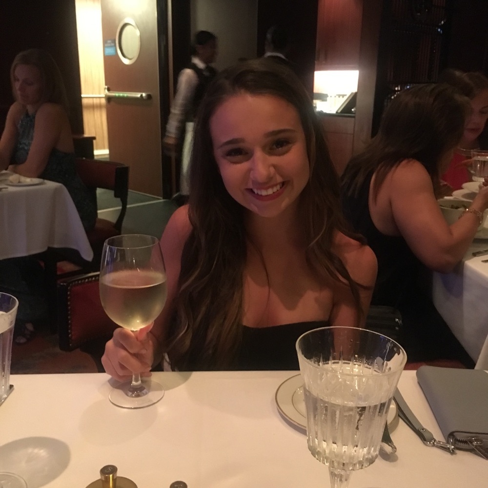 Meet your Posher, Alyssa